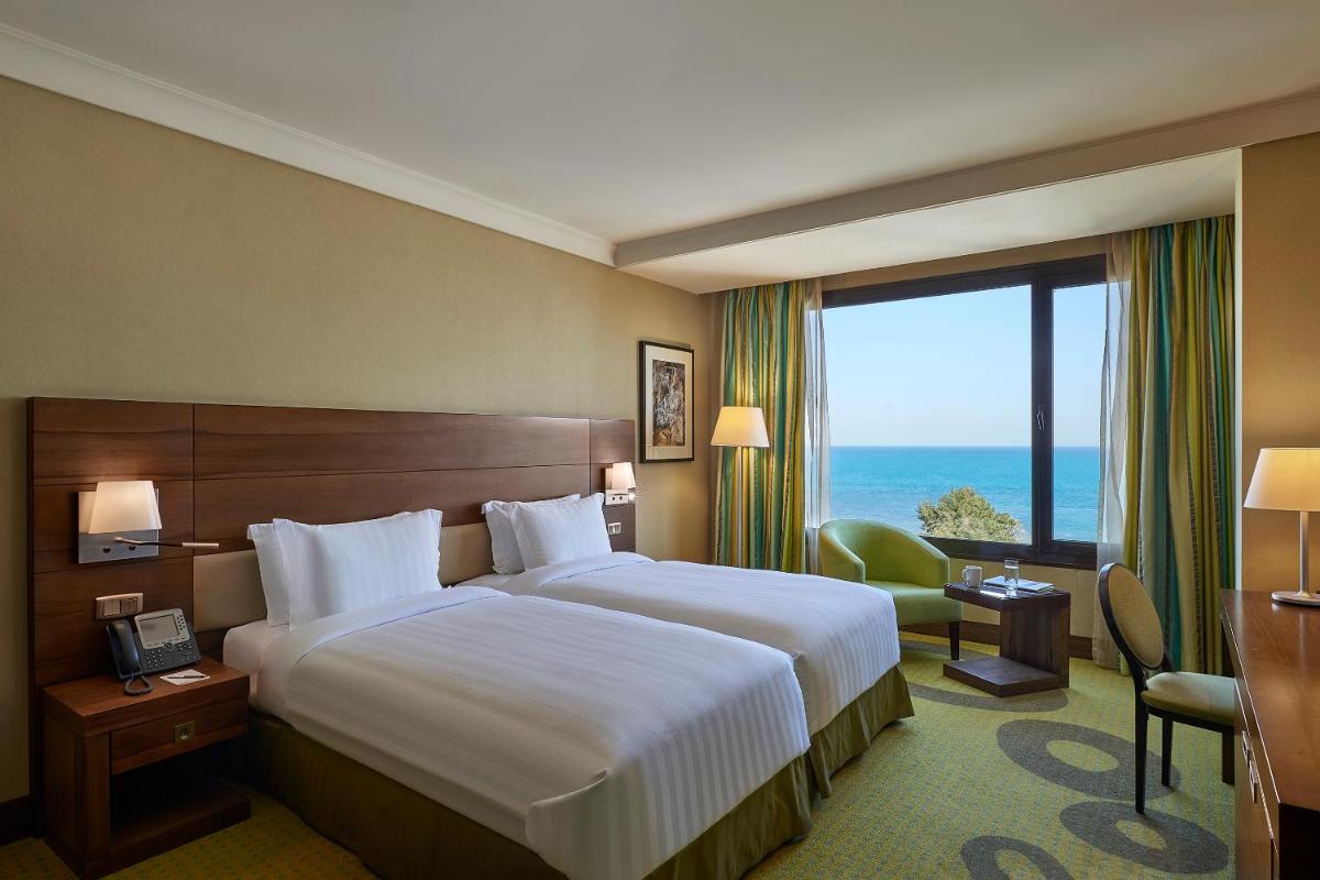 Safir Fintas Kuwait Hotel — снимок 3