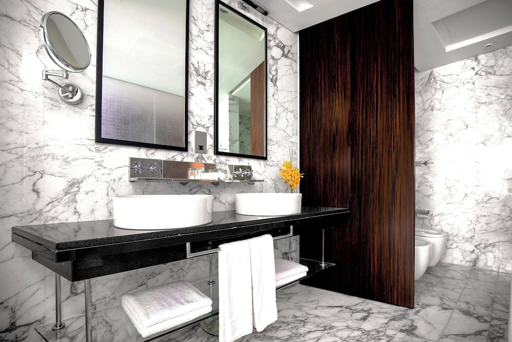 voco Bonnington Dubai, an IHG Hotel — снимок 22