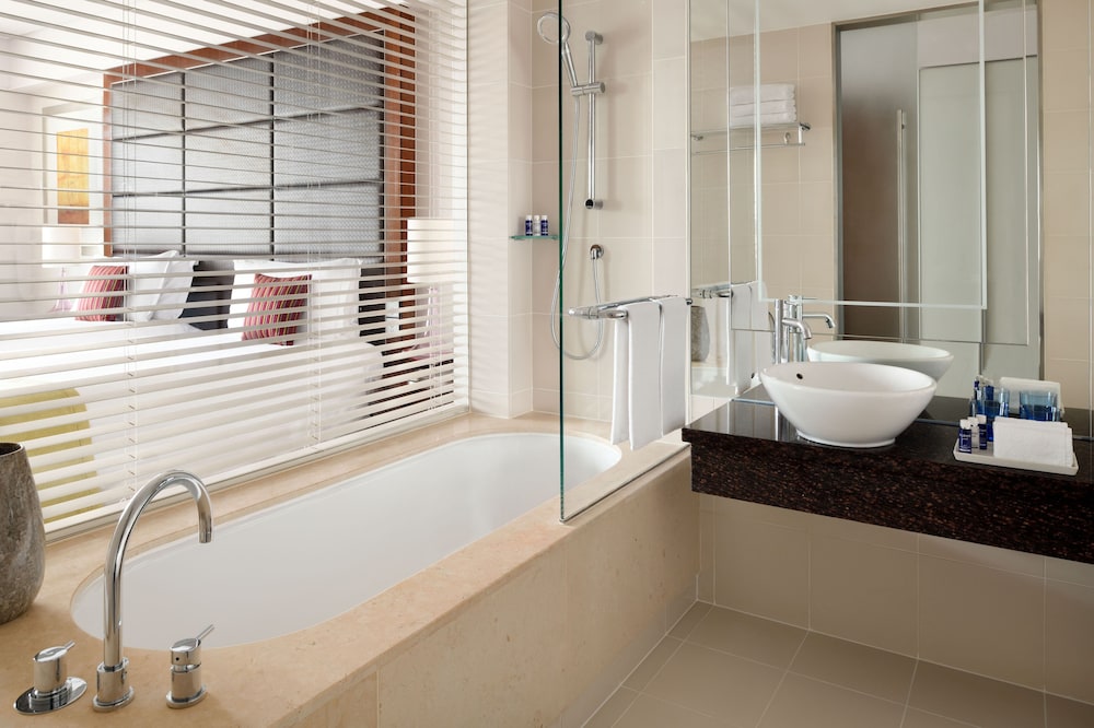 Crowne Plaza Festival City, an IHG Hotel — снимок 7