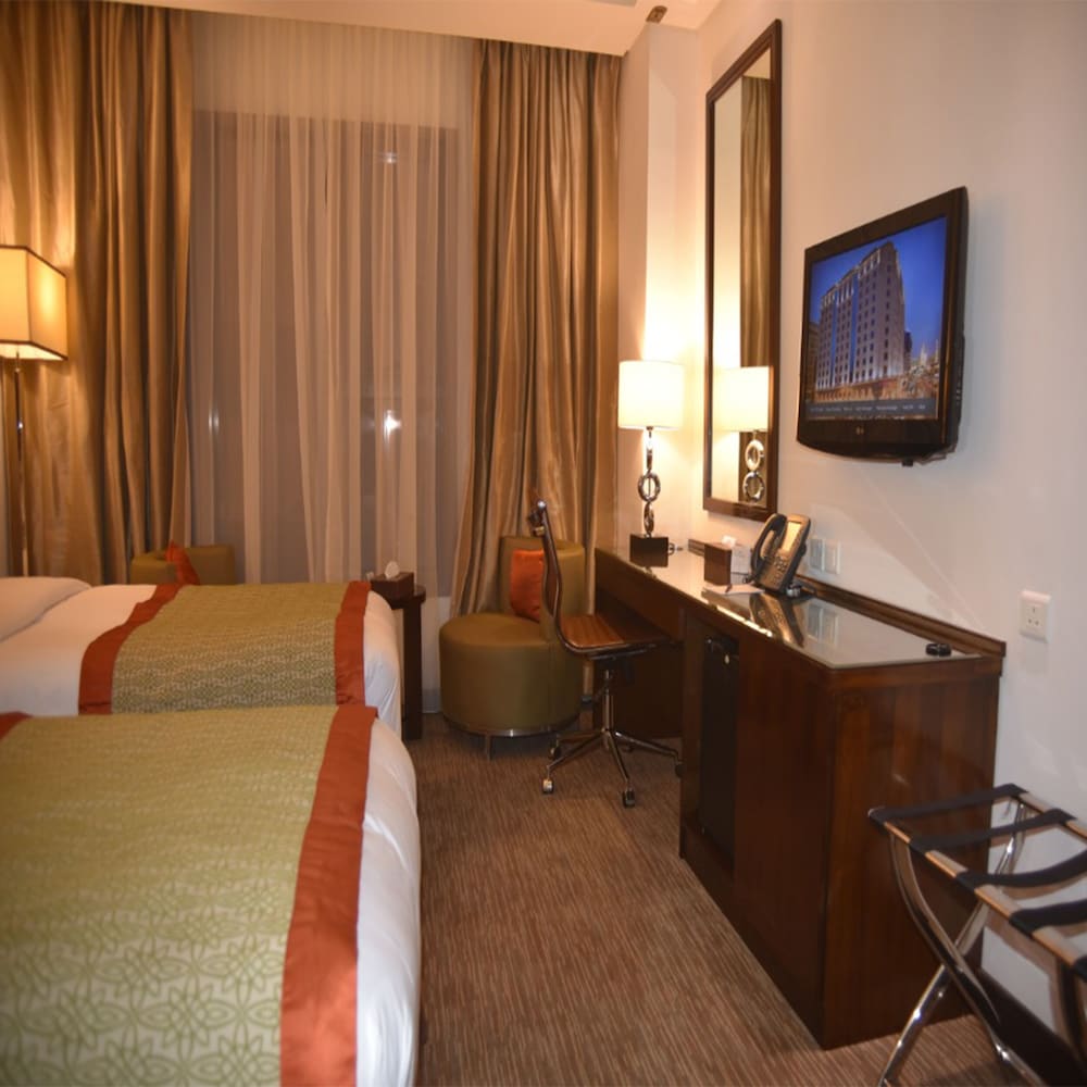 Crowne Plaza Madinah, an IHG Hotel — снимок 3