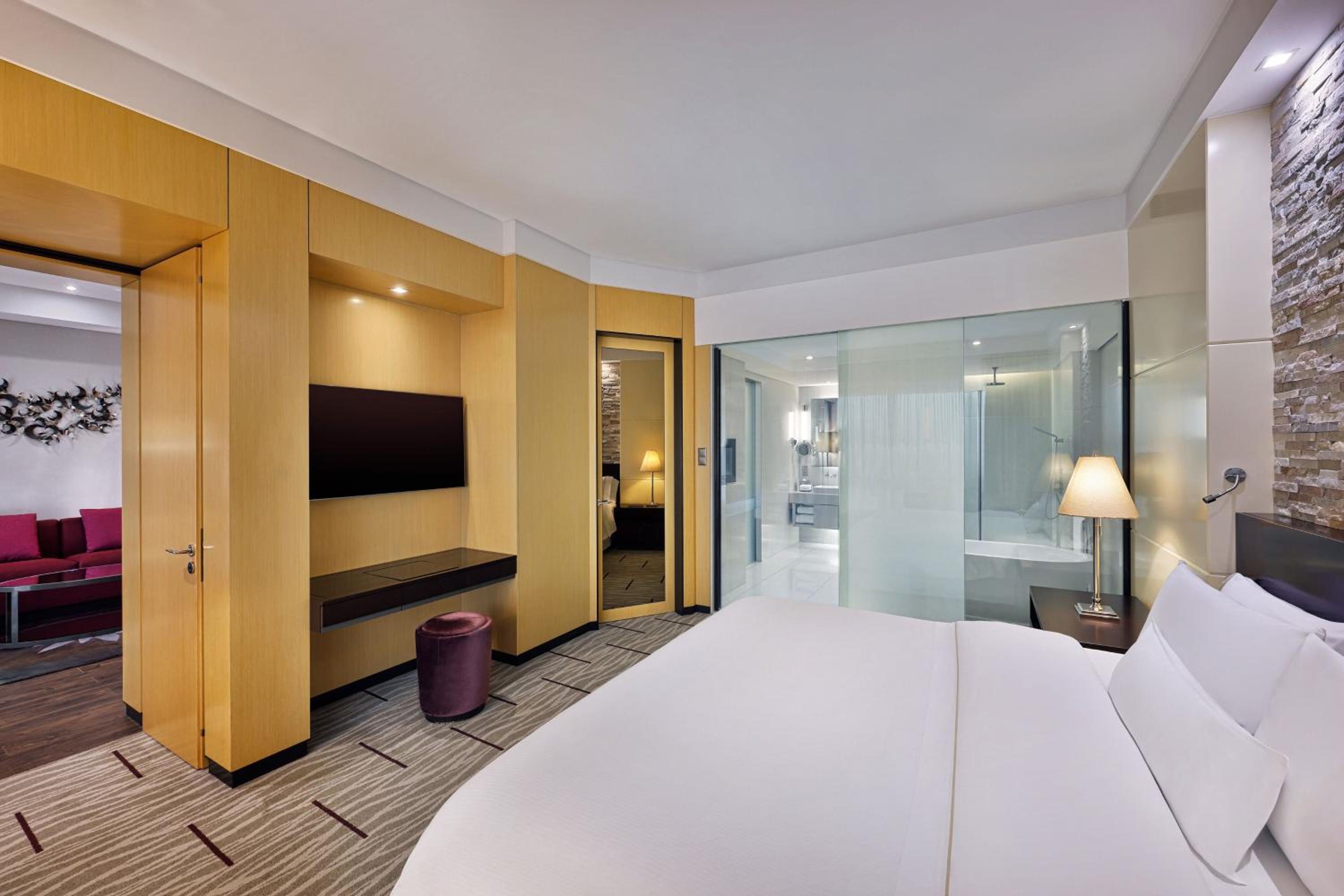The Westin City Centre Bahrain — снимок 30
