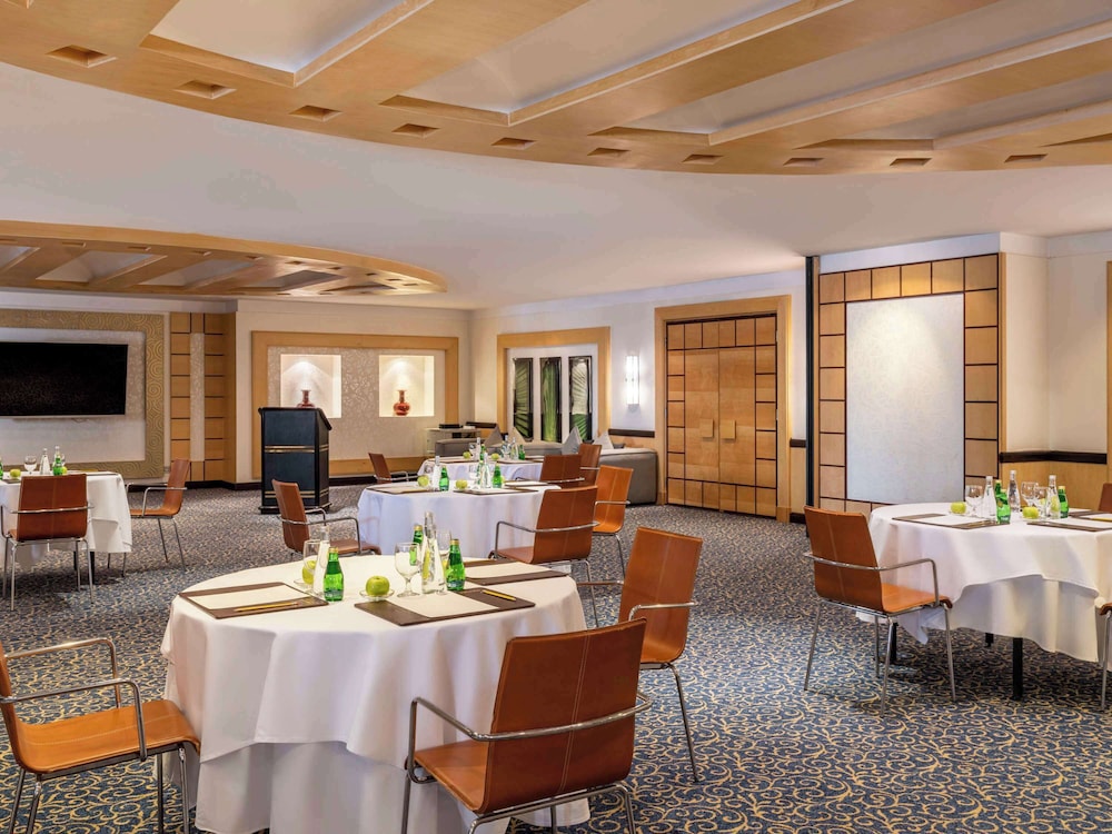 Anwar Al Madinah Mövenpick — снимок 16