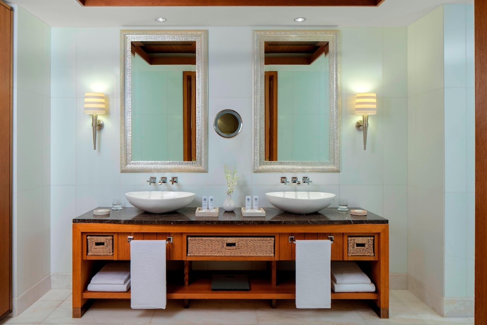 The St. Regis Saadiyat Island Resort, Abu Dhabi — снимок 22