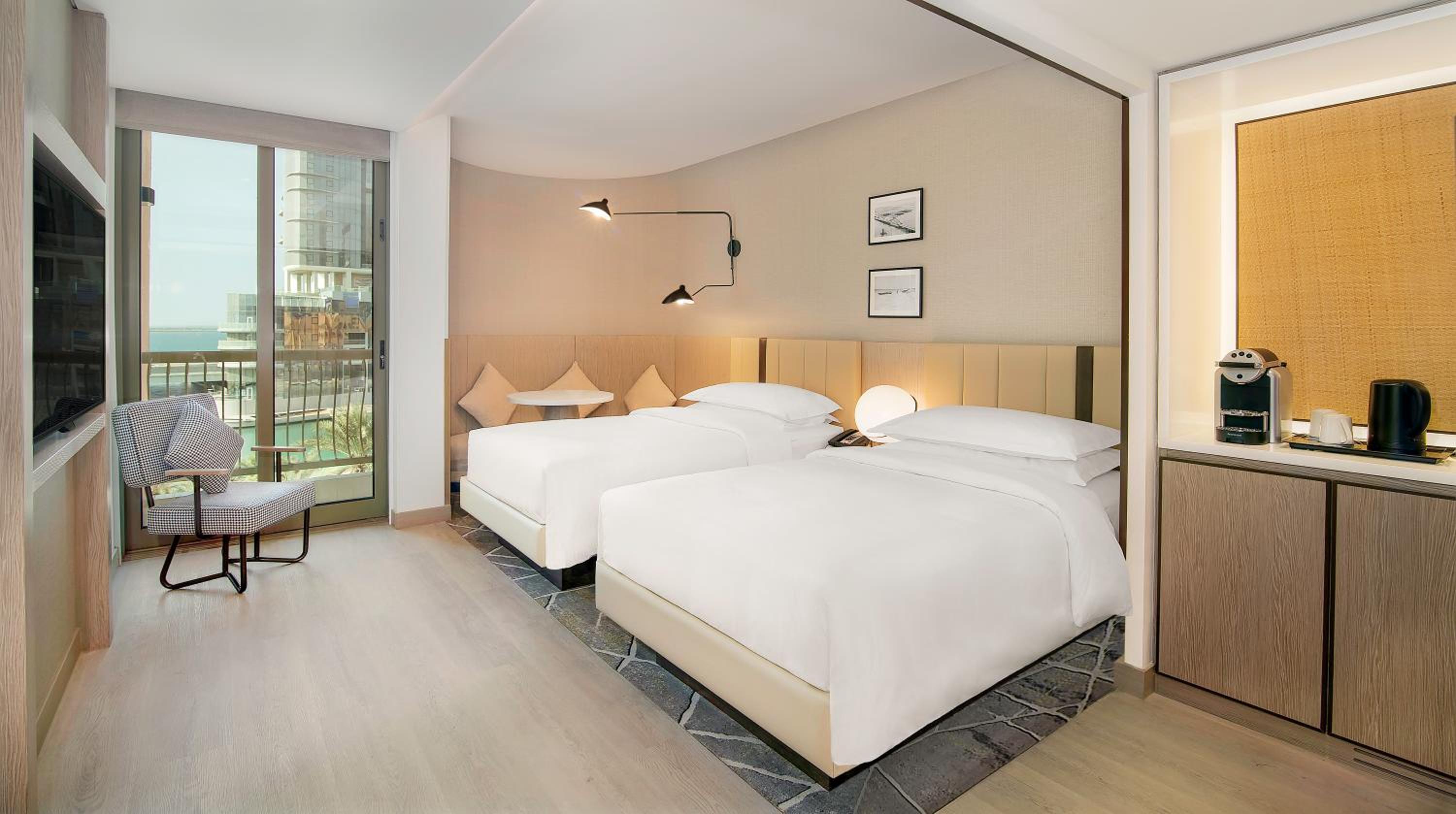 Sheraton Abu Dhabi Hotel & Resort — снимок 12