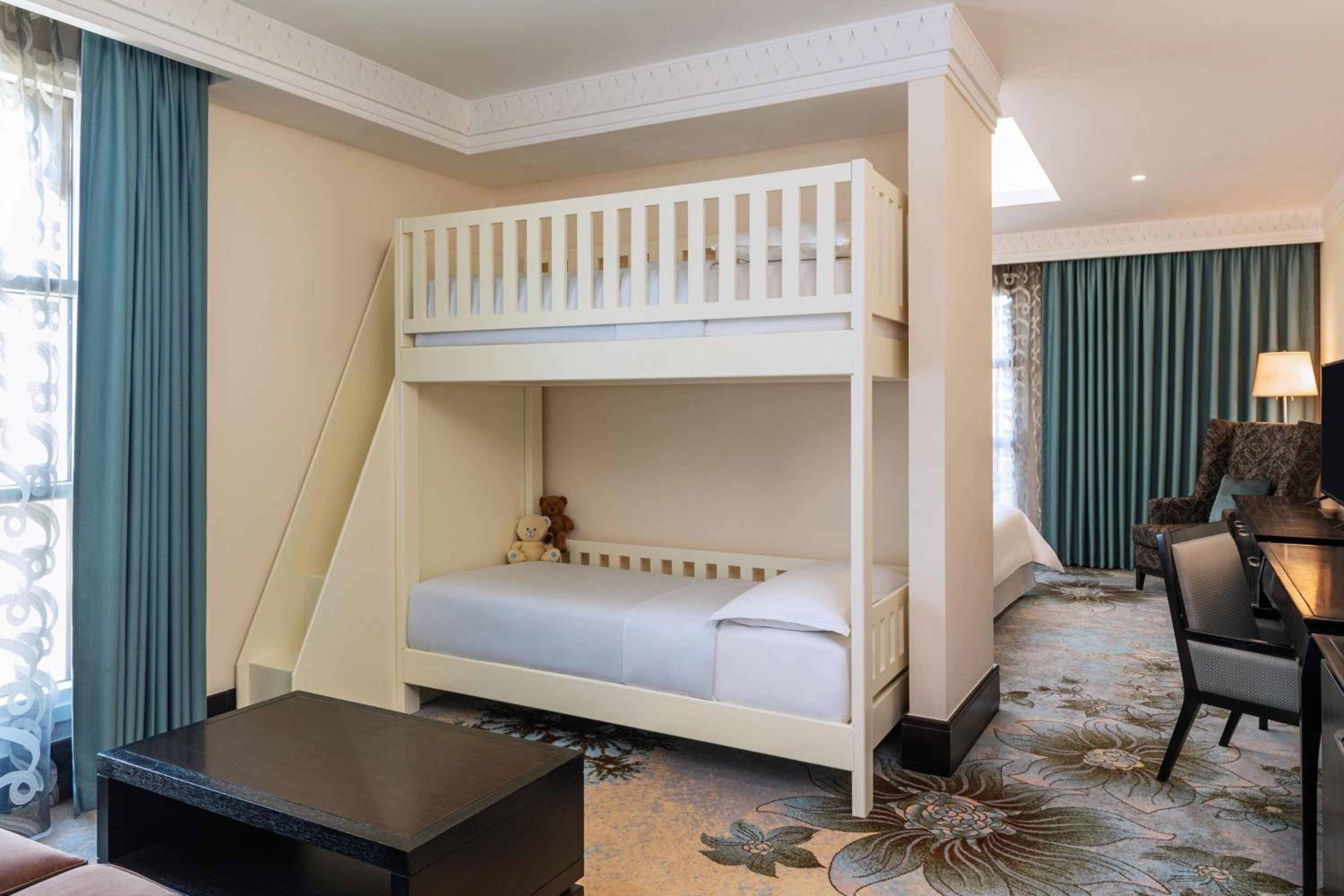 Sheraton Sharjah Beach Resort & Spa — снимок 4