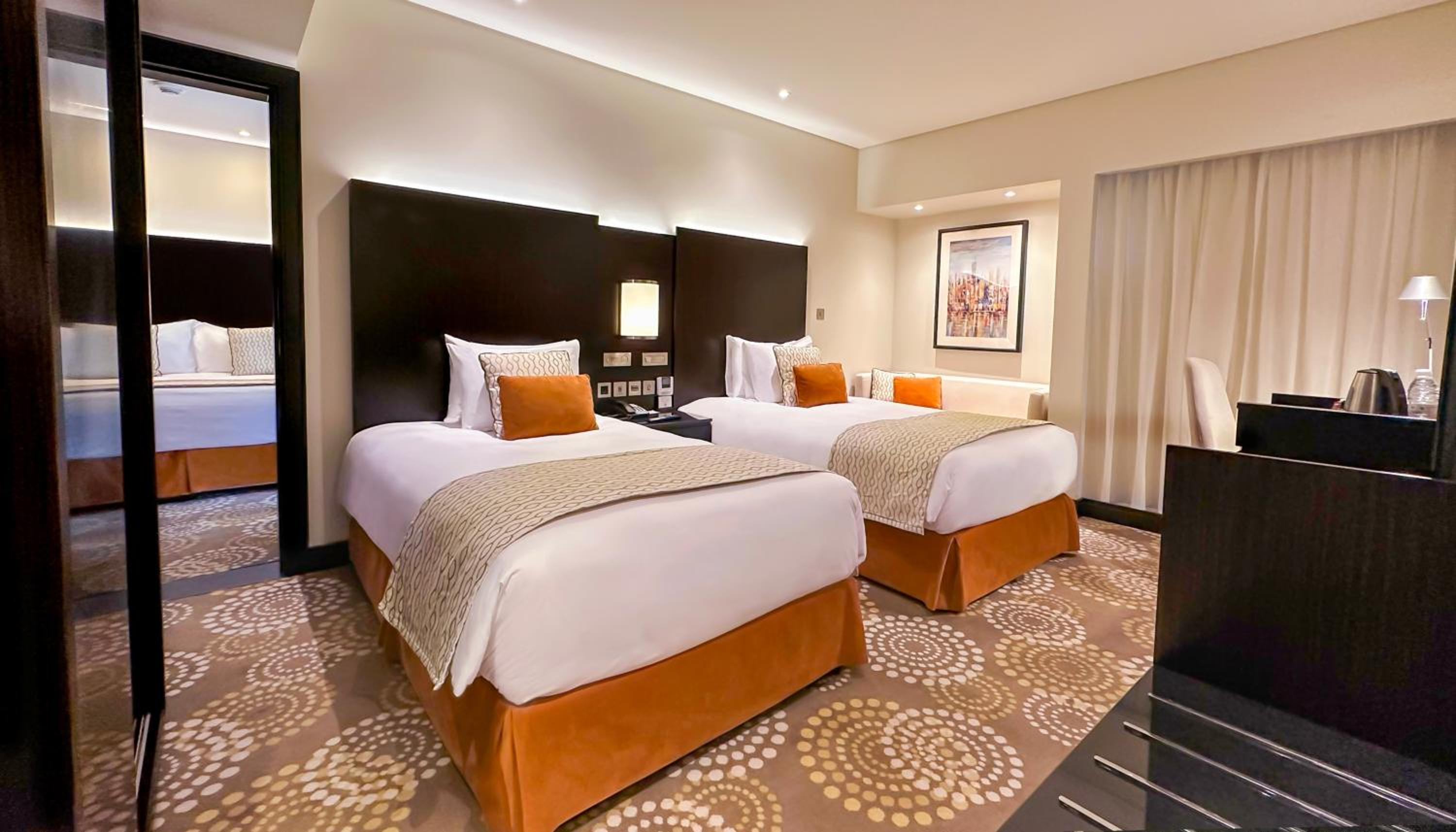 Crowne Plaza Bahrain, an IHG Hotel — снимок 18