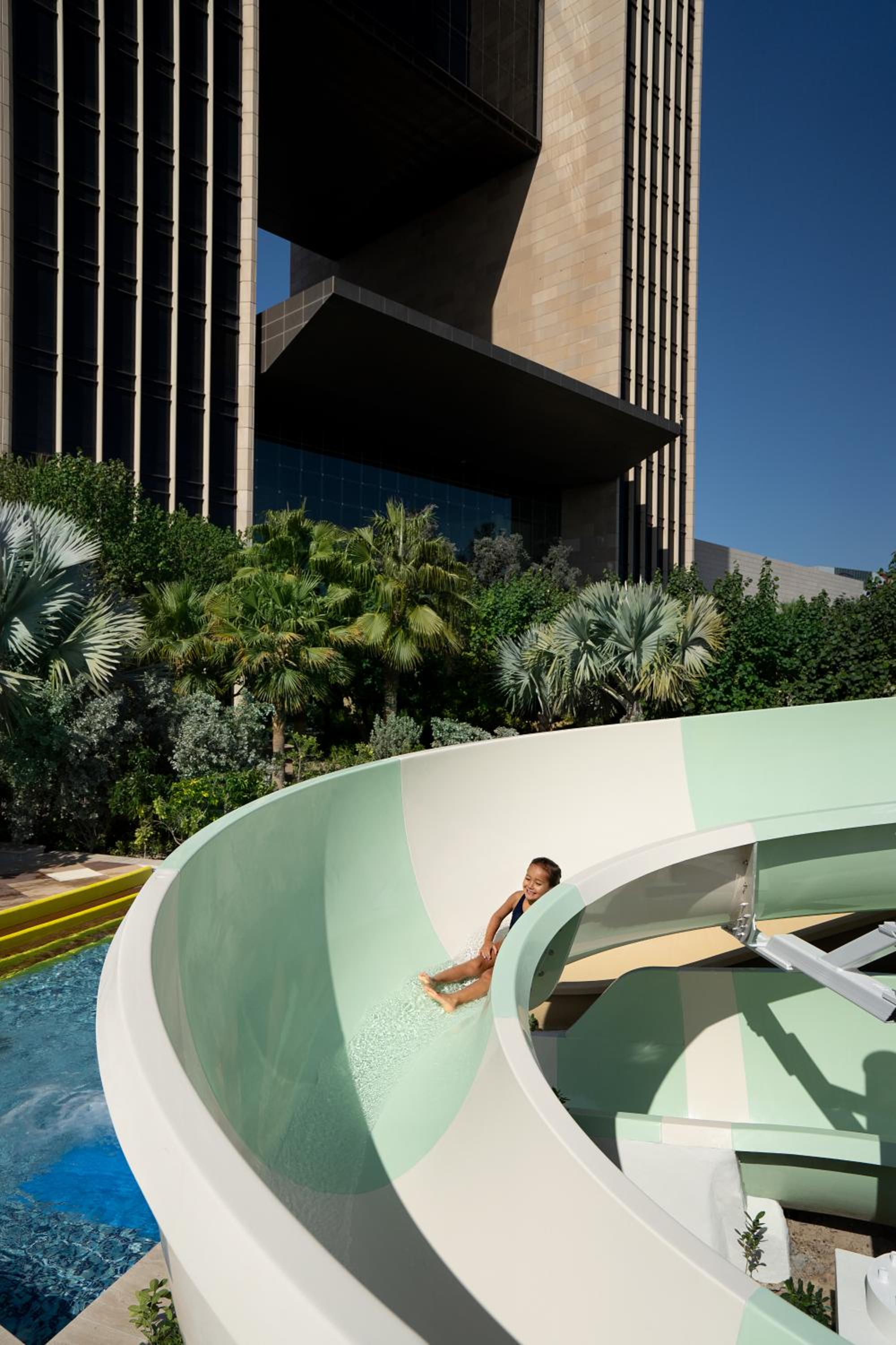 Four Seasons Hotel Bahrain Bay — снимок 12