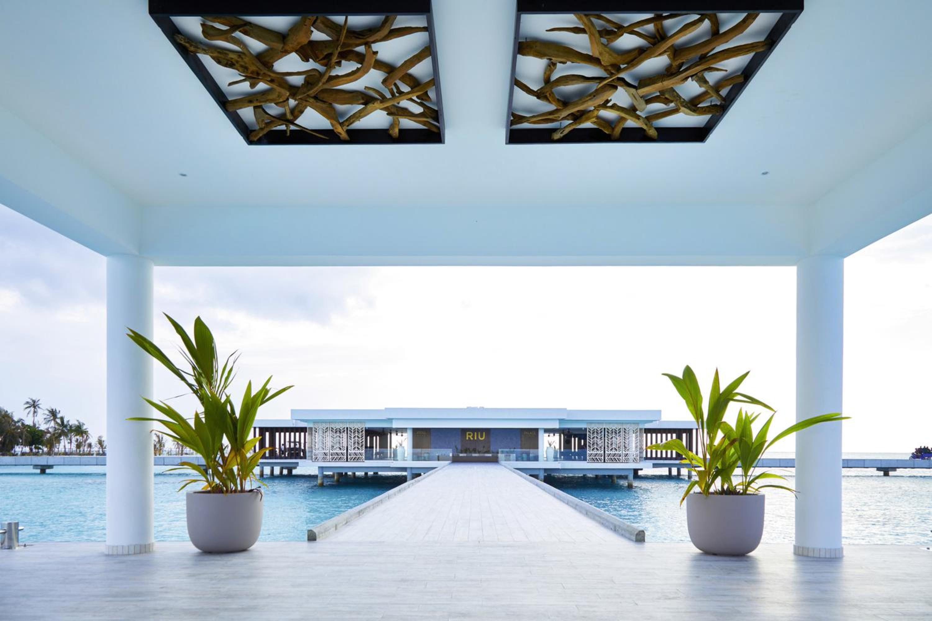 Riu Atoll and Riu Palace Maldivas — снимок 30