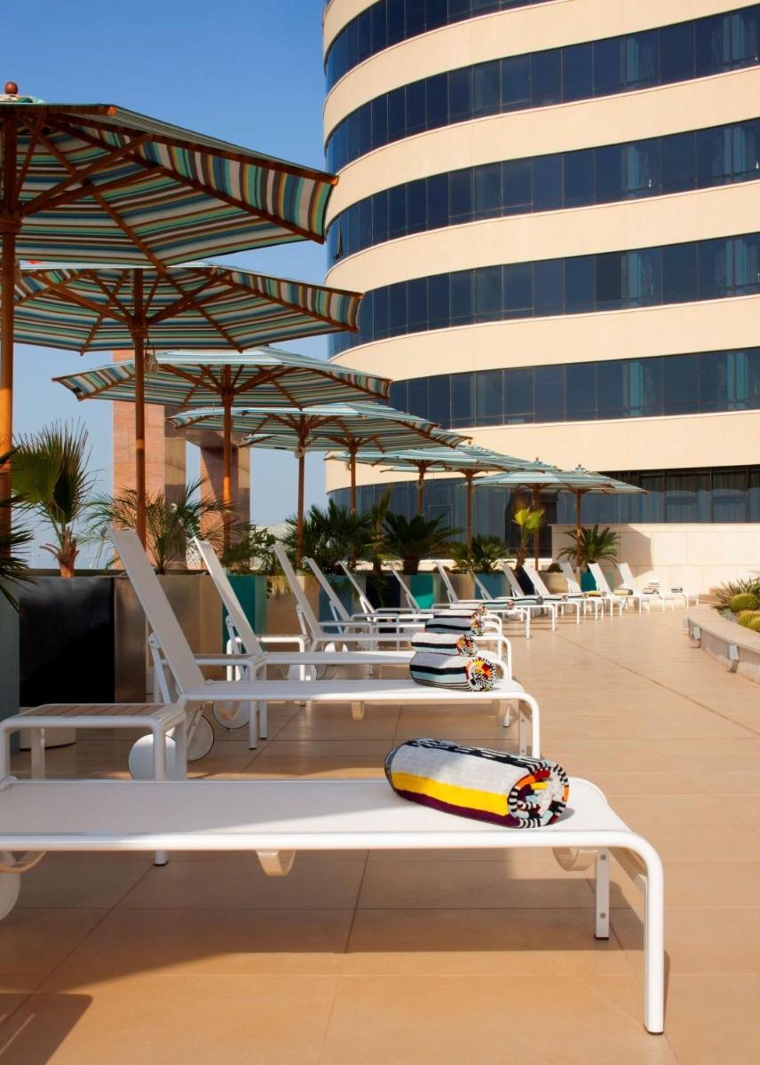 Symphony Style, Kuwait A Radisson Collection Hotel — снимок 7