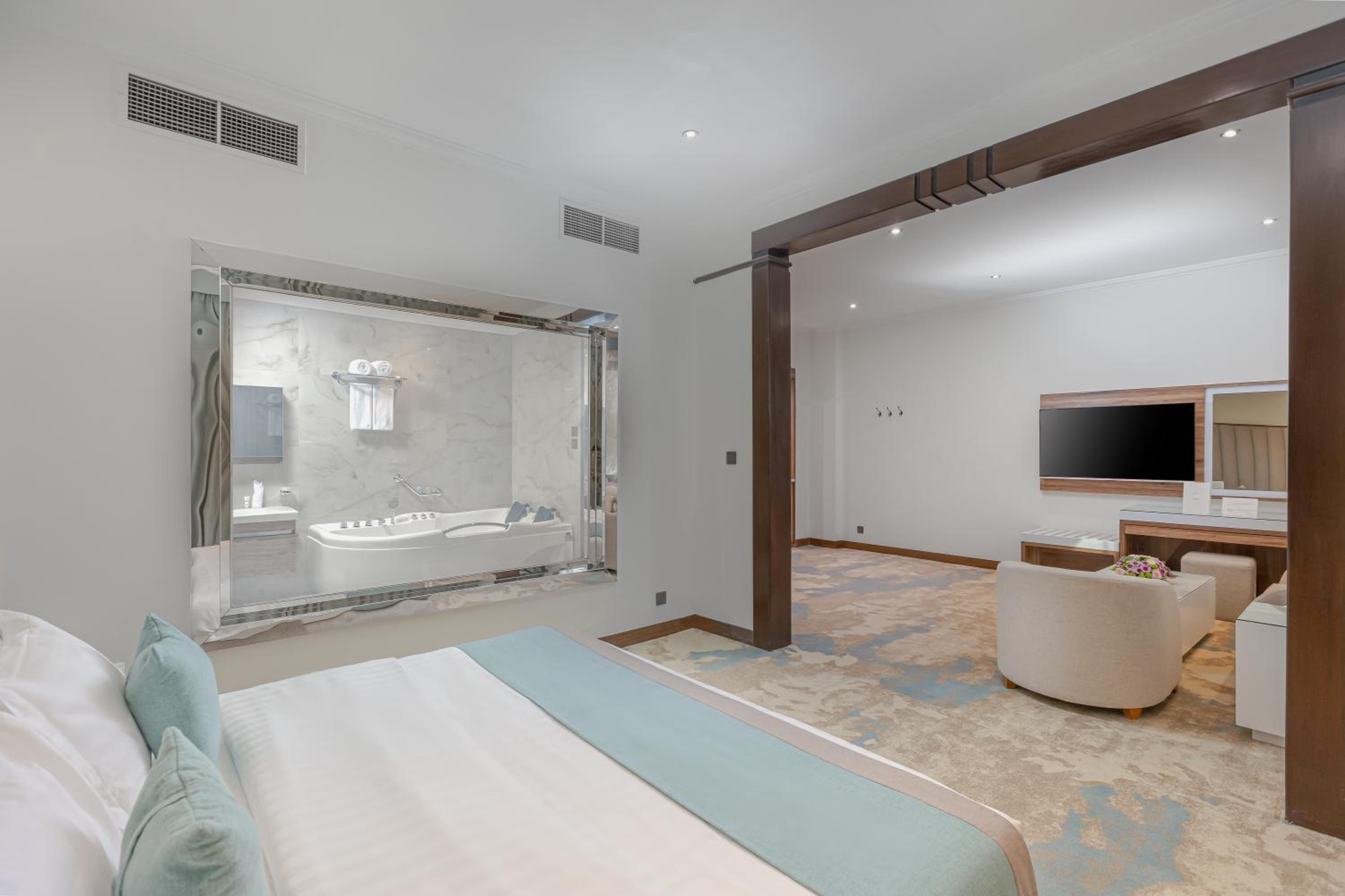 Madareem Crown Hotel — снимок 22