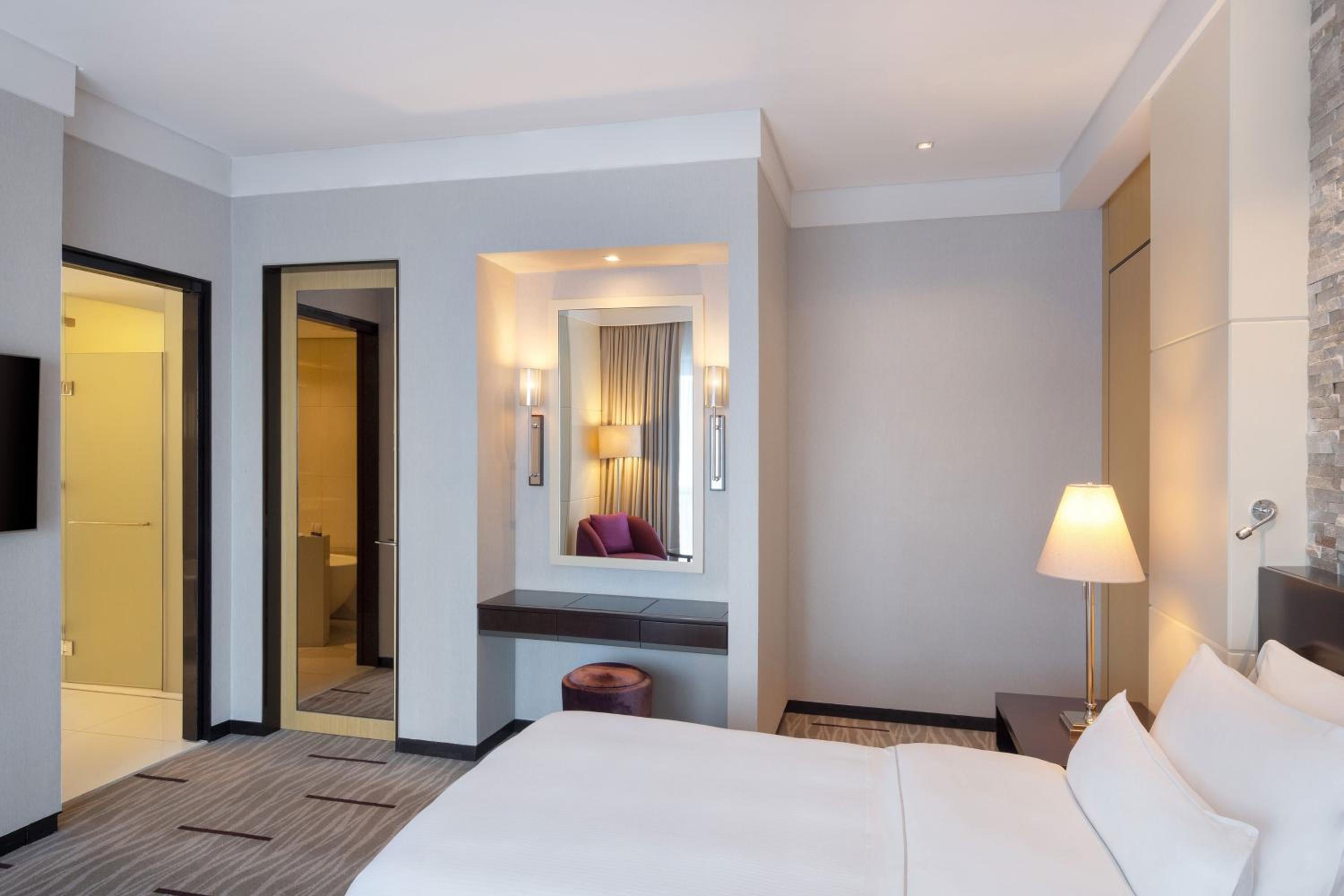 The Westin City Centre Bahrain — снимок 5