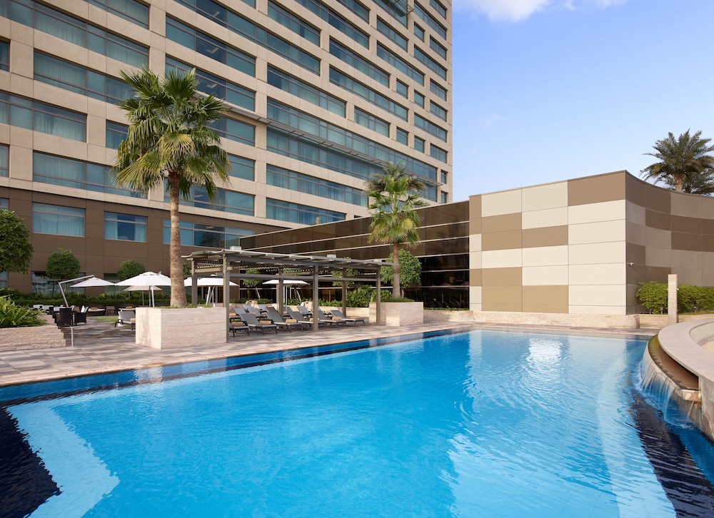 Swissotel Al Ghurair — снимок 10