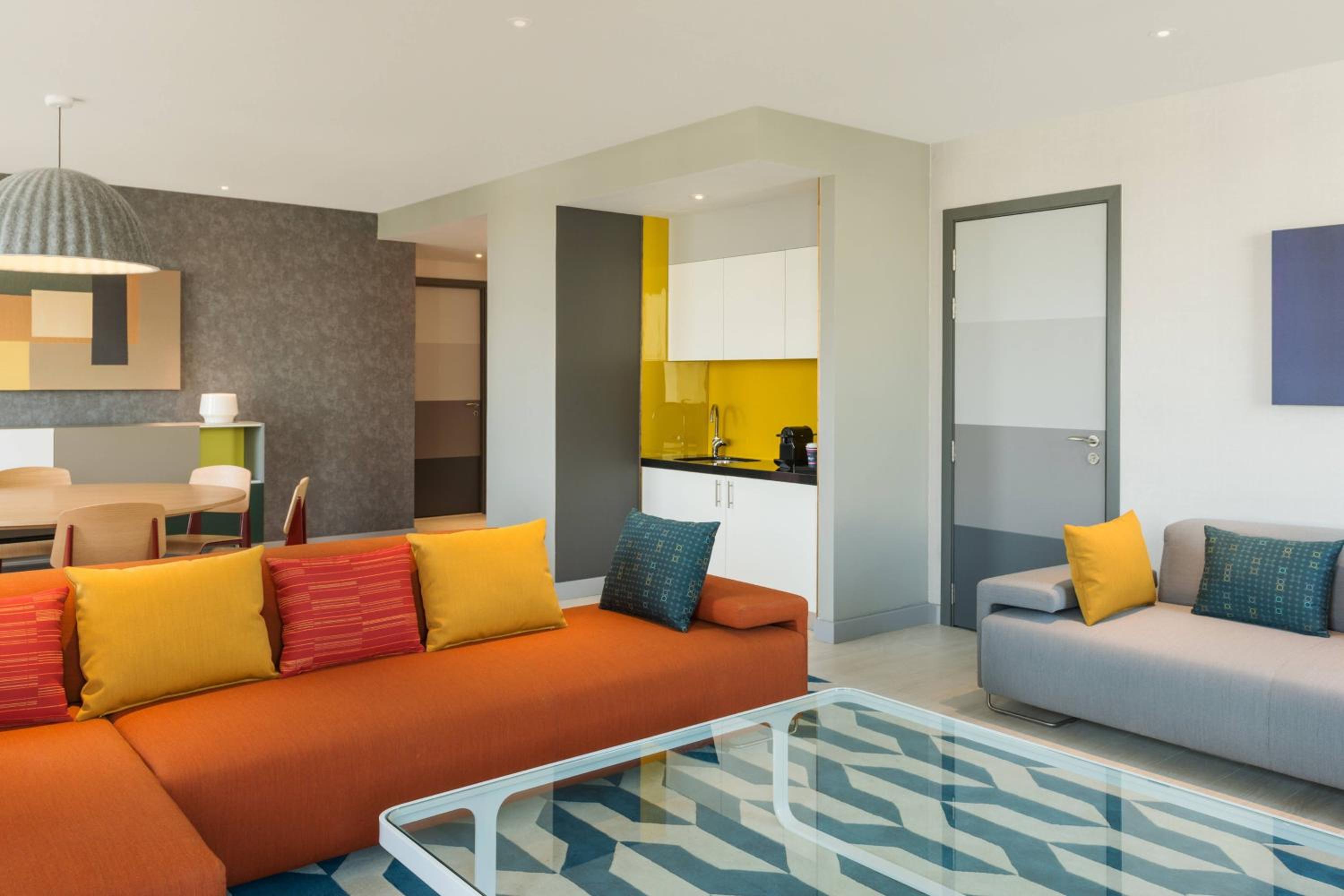 Aloft Al Ain, a Marriott Hotel — снимок 4