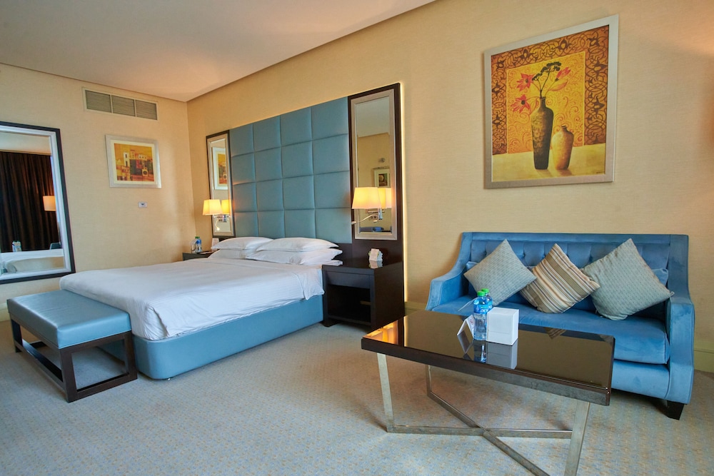 Millennium Hotel and Convention Centre Kuwait — снимок 7