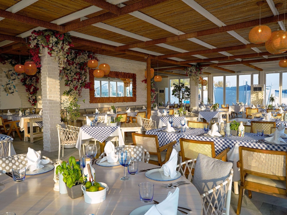Rixos The Palm Hotel & Suites — снимок 26