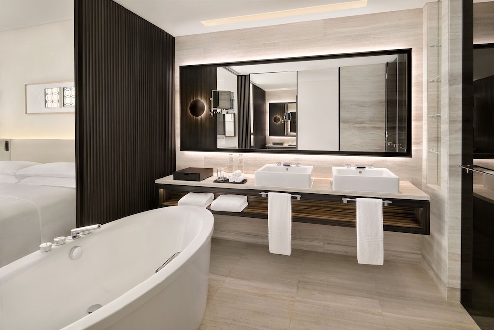 Sheraton Grand Hotel, Dubai — снимок 23