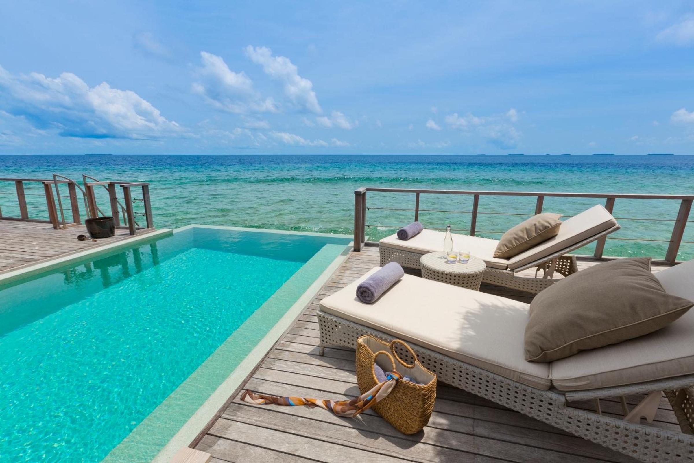 Dusit Thani Maldives — снимок 10