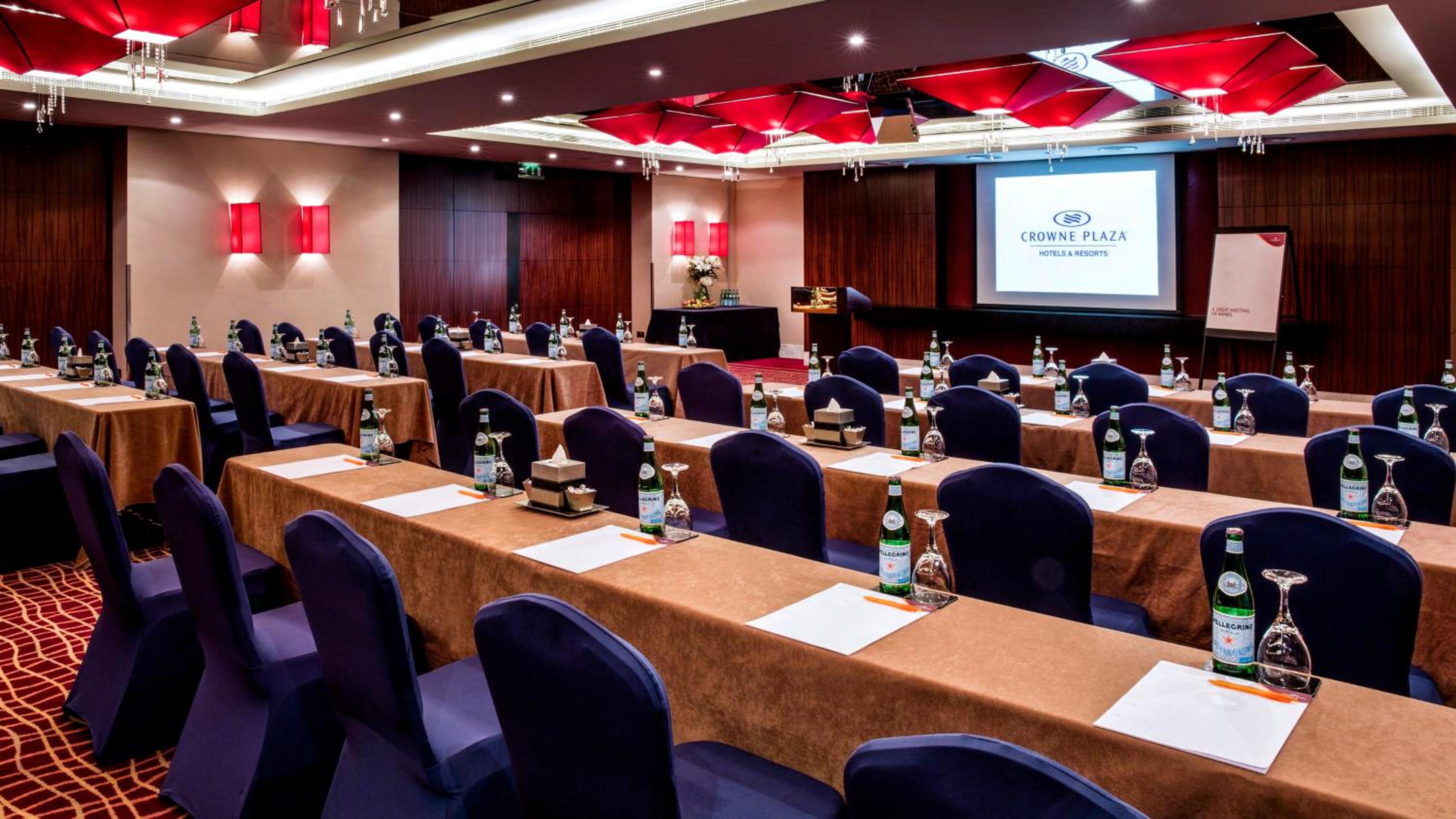 Crowne Plaza Dubai Deira, an IHG Hotel — снимок 27