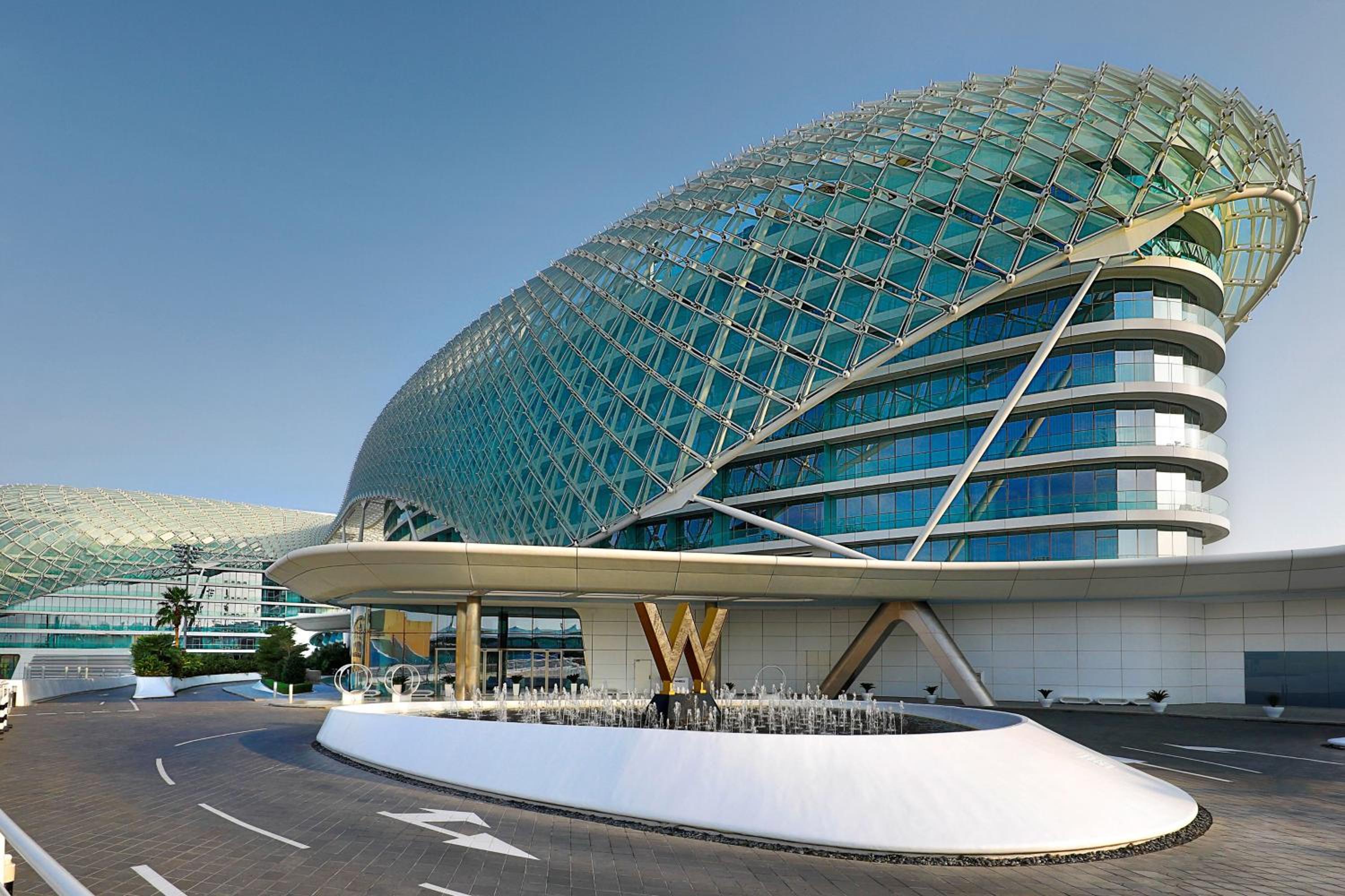 W Abu Dhabi - Yas Island — вид курорта