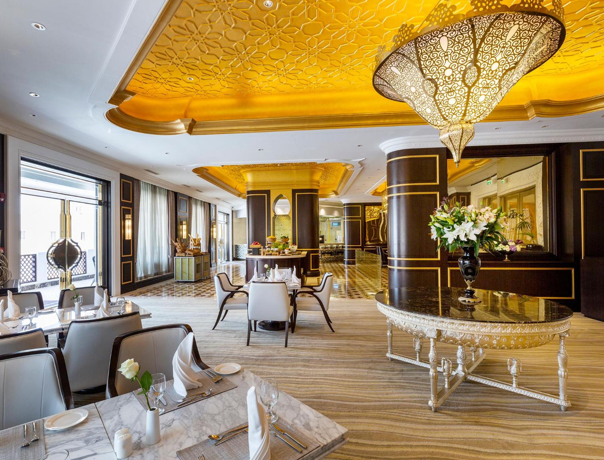 Ezdan Palace Hotel — снимок 8