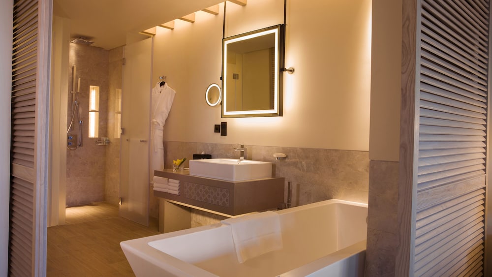 Saadiyat Rotana Resort and Villas — снимок 30
