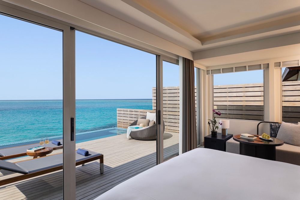 Avani + Fares Maldives — снимок 7