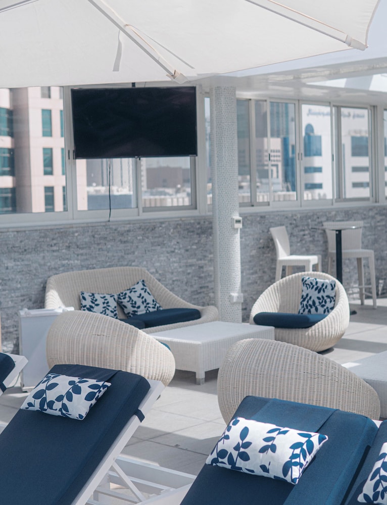 Crowne Plaza Abu Dhabi, an IHG Hotel — снимок 17