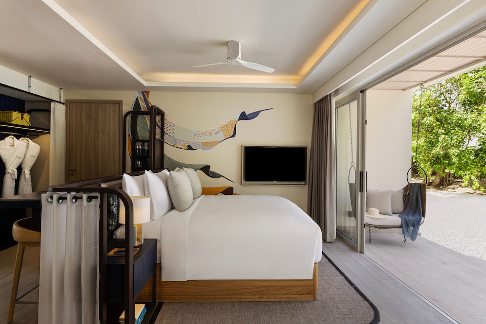 Avani + Fares Maldives — снимок 13