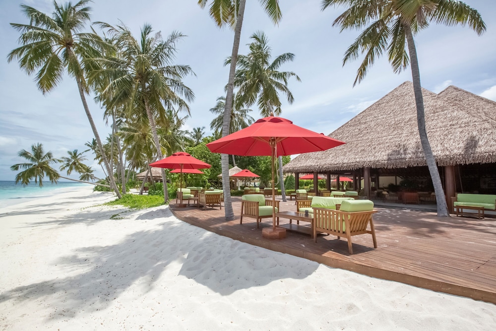 Reethi Faru Resort — снимок 4