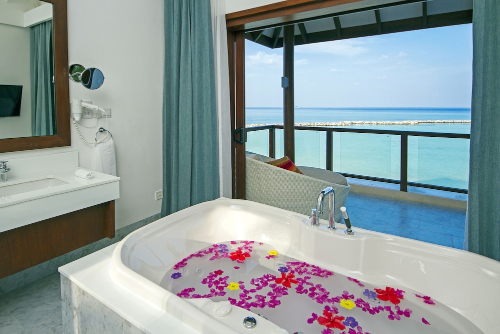 Summer Island Maldives — снимок 11
