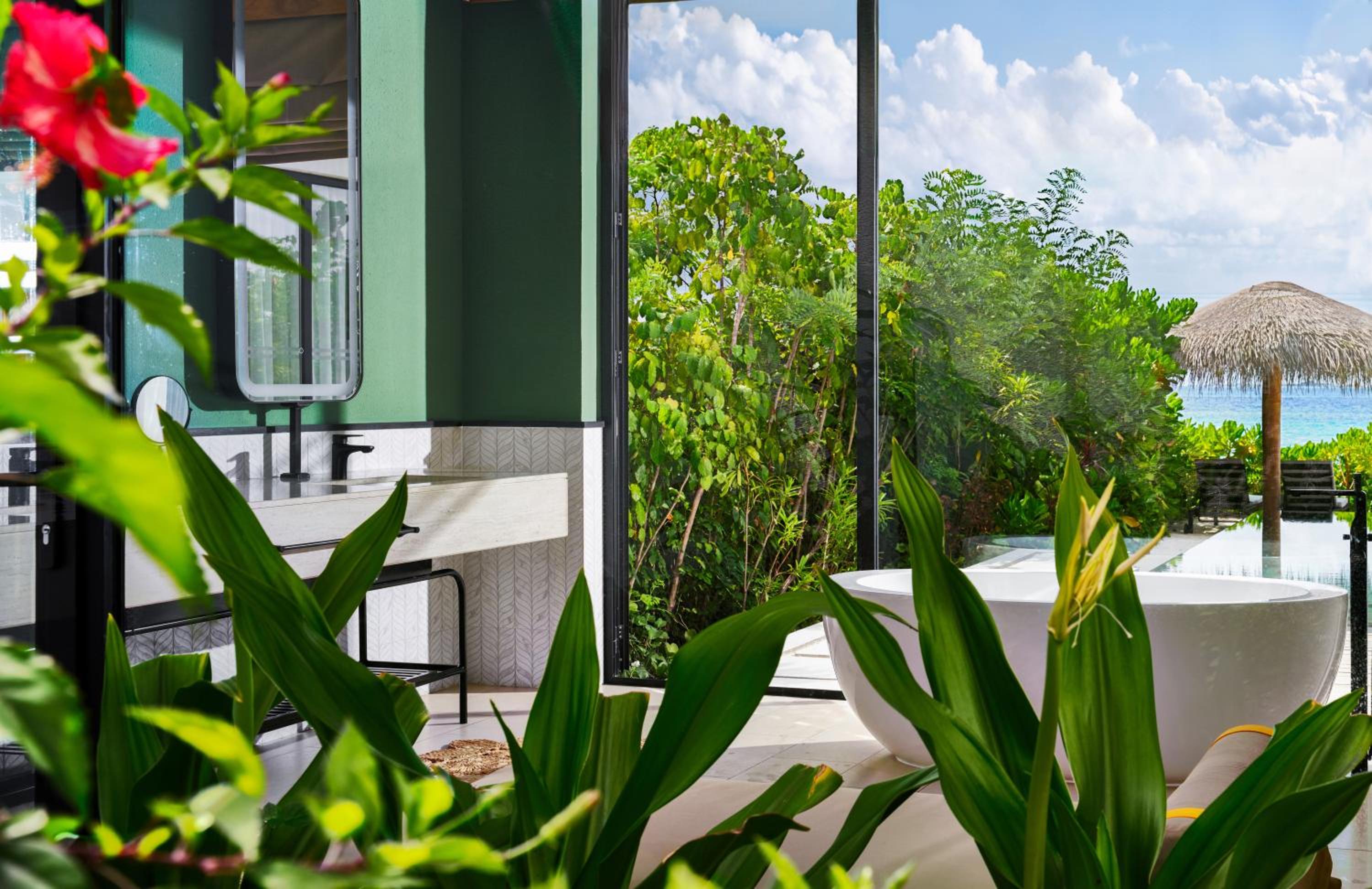 Hilton Maldives Amingiri Resort & Spa — снимок 16