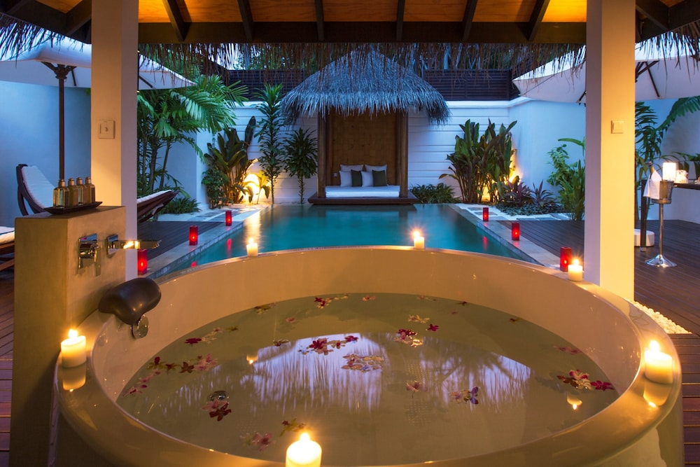 Niva Velassaru Maldives — снимок 15