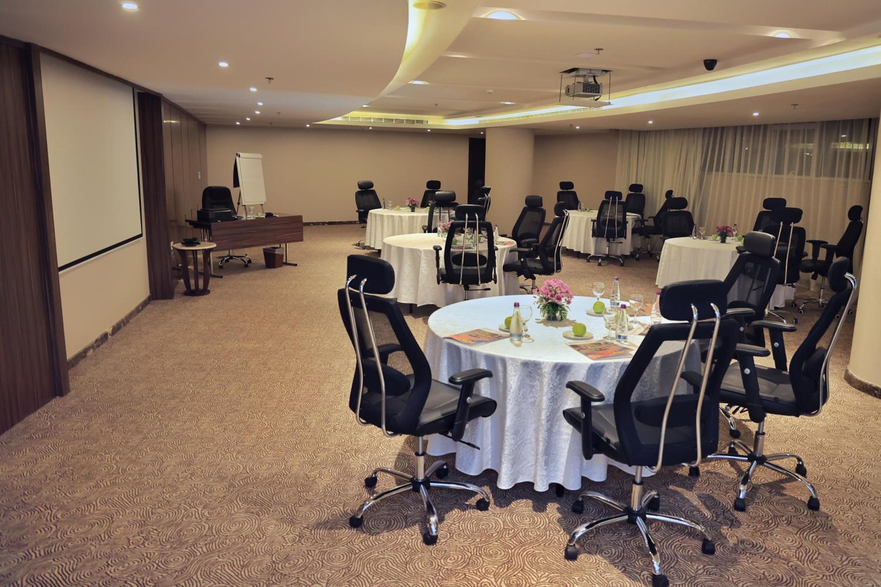 Mövenpick Hotel Qassim — снимок 5
