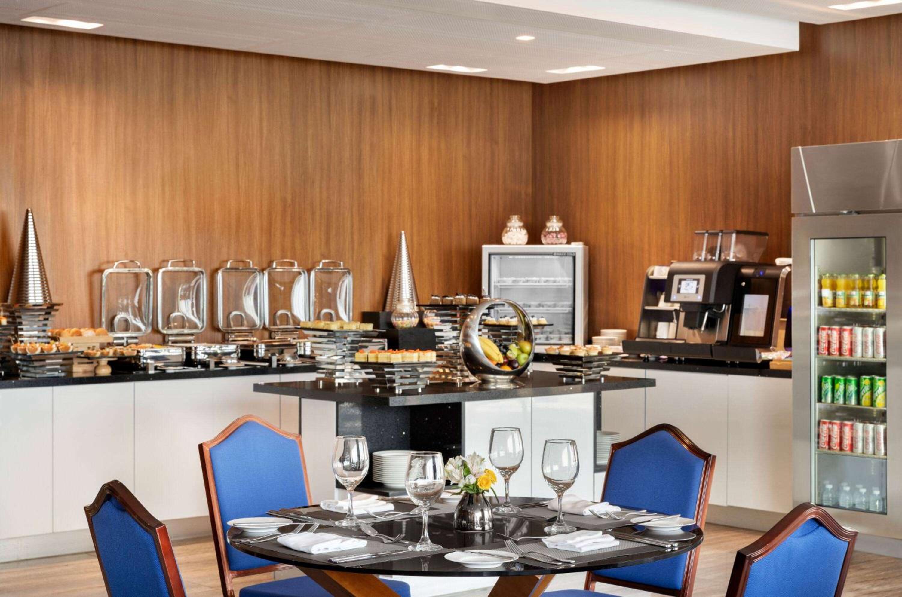 Wyndham Grand Manama — снимок 2