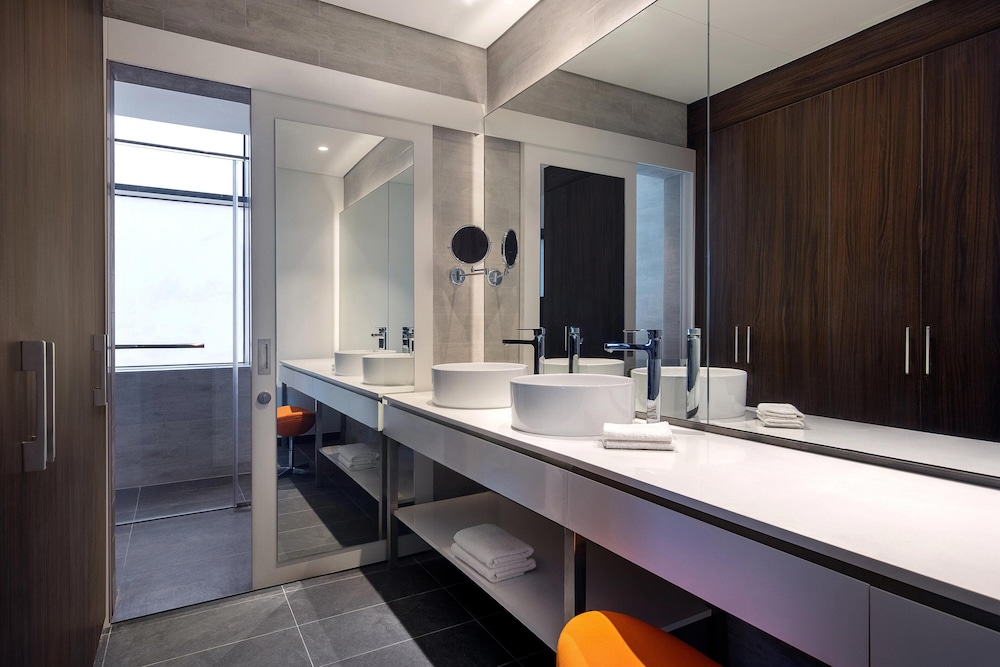 Aloft Dubai Airport, a Marriott Hotel — снимок 8