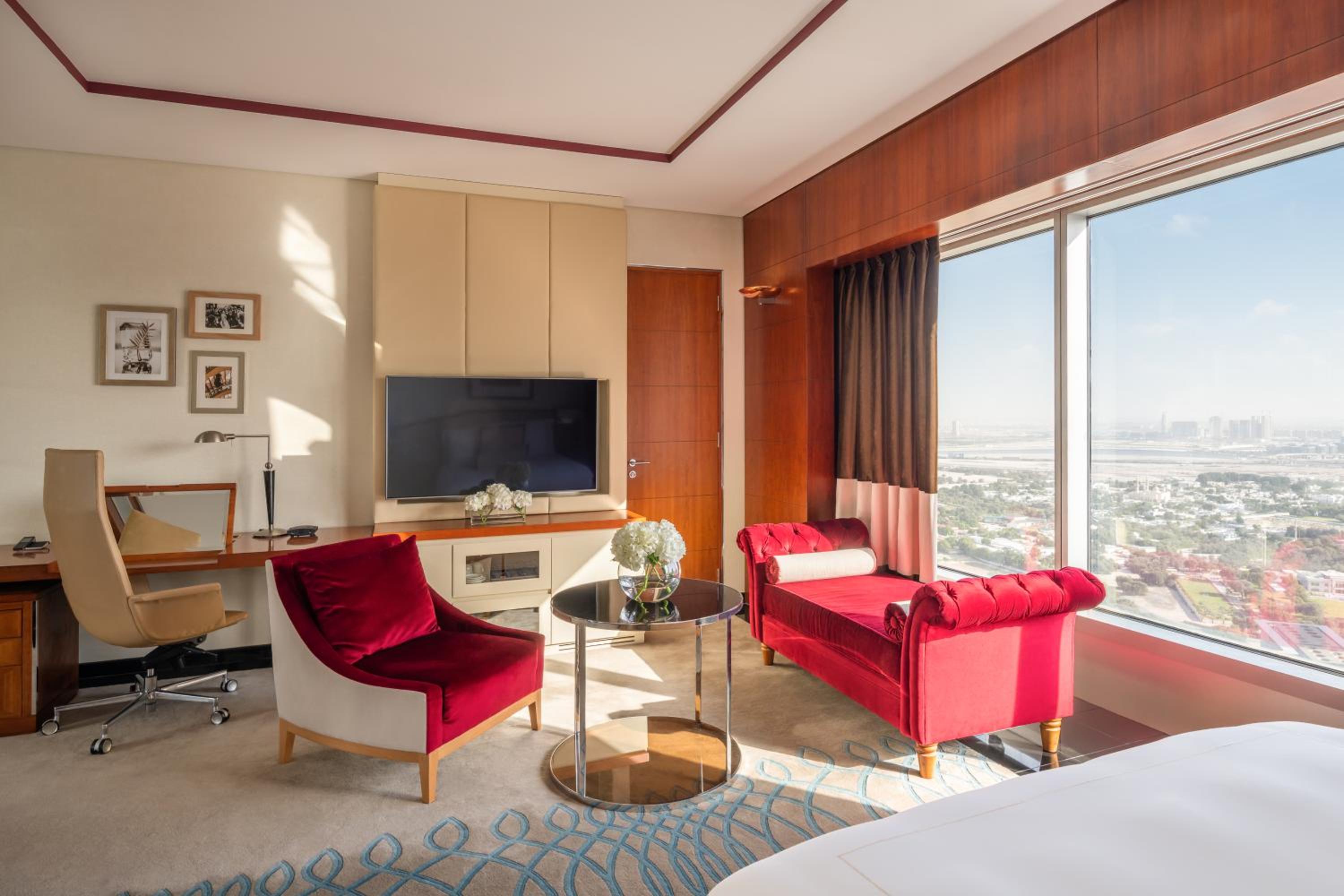 Jumeirah Emirates Towers — снимок 4