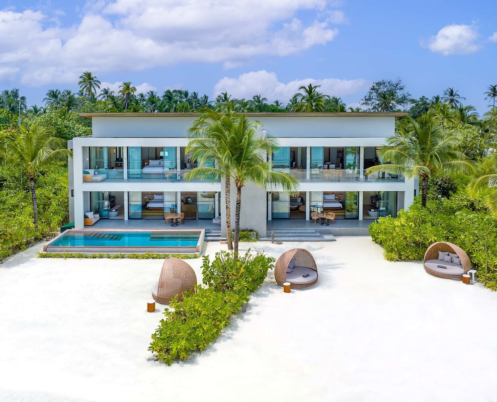 Kuda Villingili Resort Maldives — снимок 13