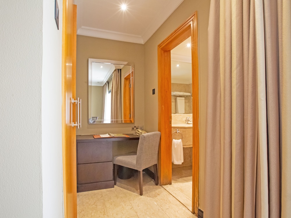 Dubai Marine Beach Resort & Spa — снимок 9