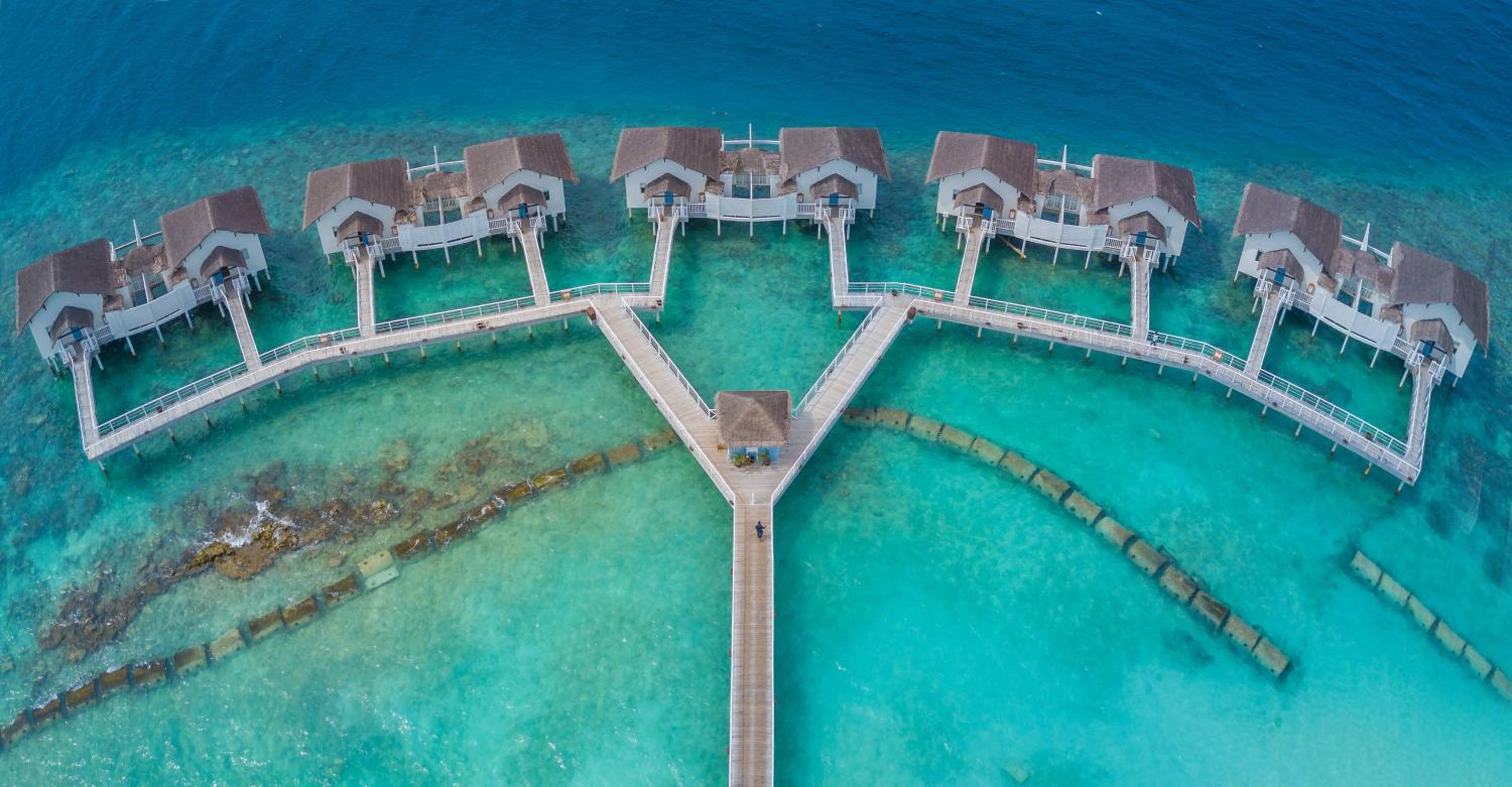 Machchafushi Island Resort & Spa Maldives, The Centara Collection — снимок 13