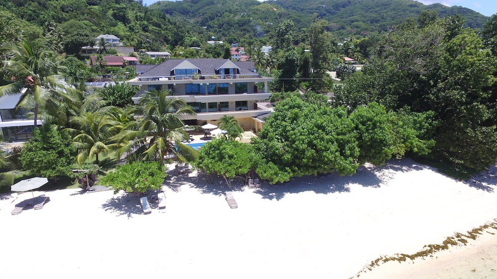 Crown Beach Hotel — снимок 26
