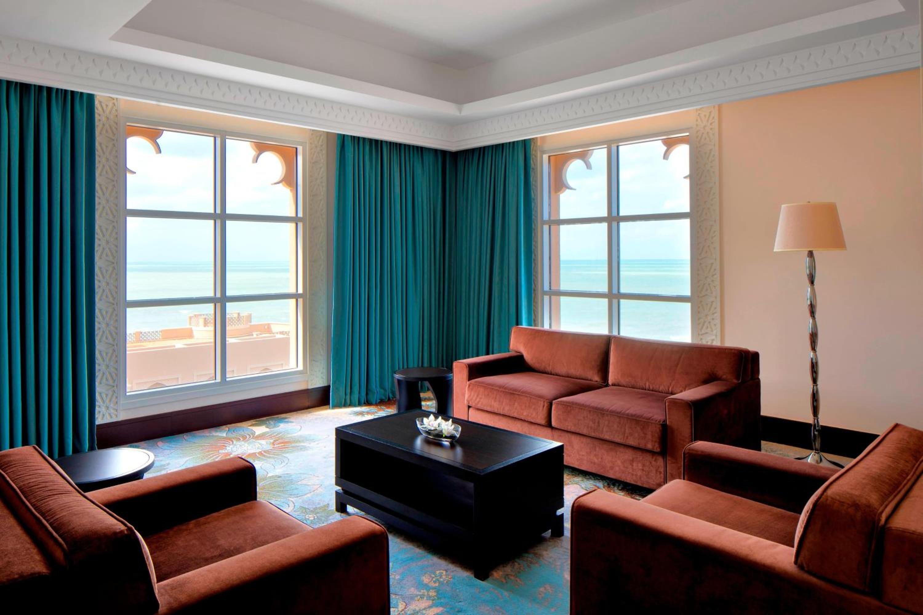 Sheraton Sharjah Beach Resort & Spa — снимок 18