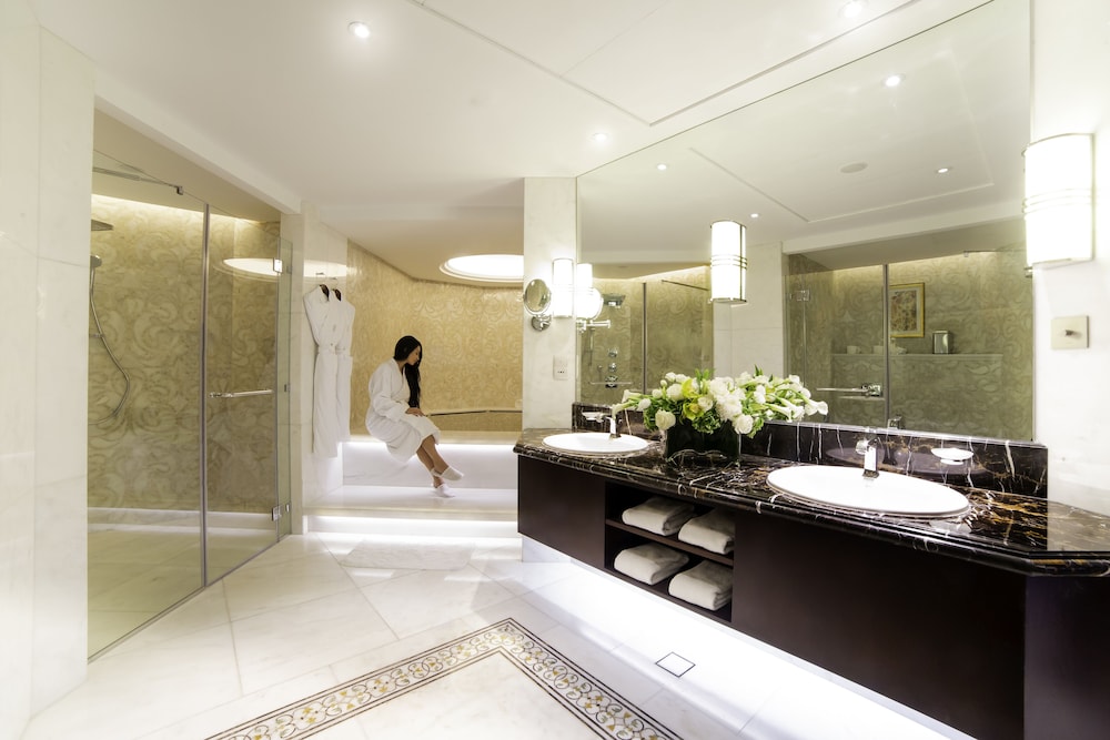 Bab Al Qasr Hotel — снимок 29