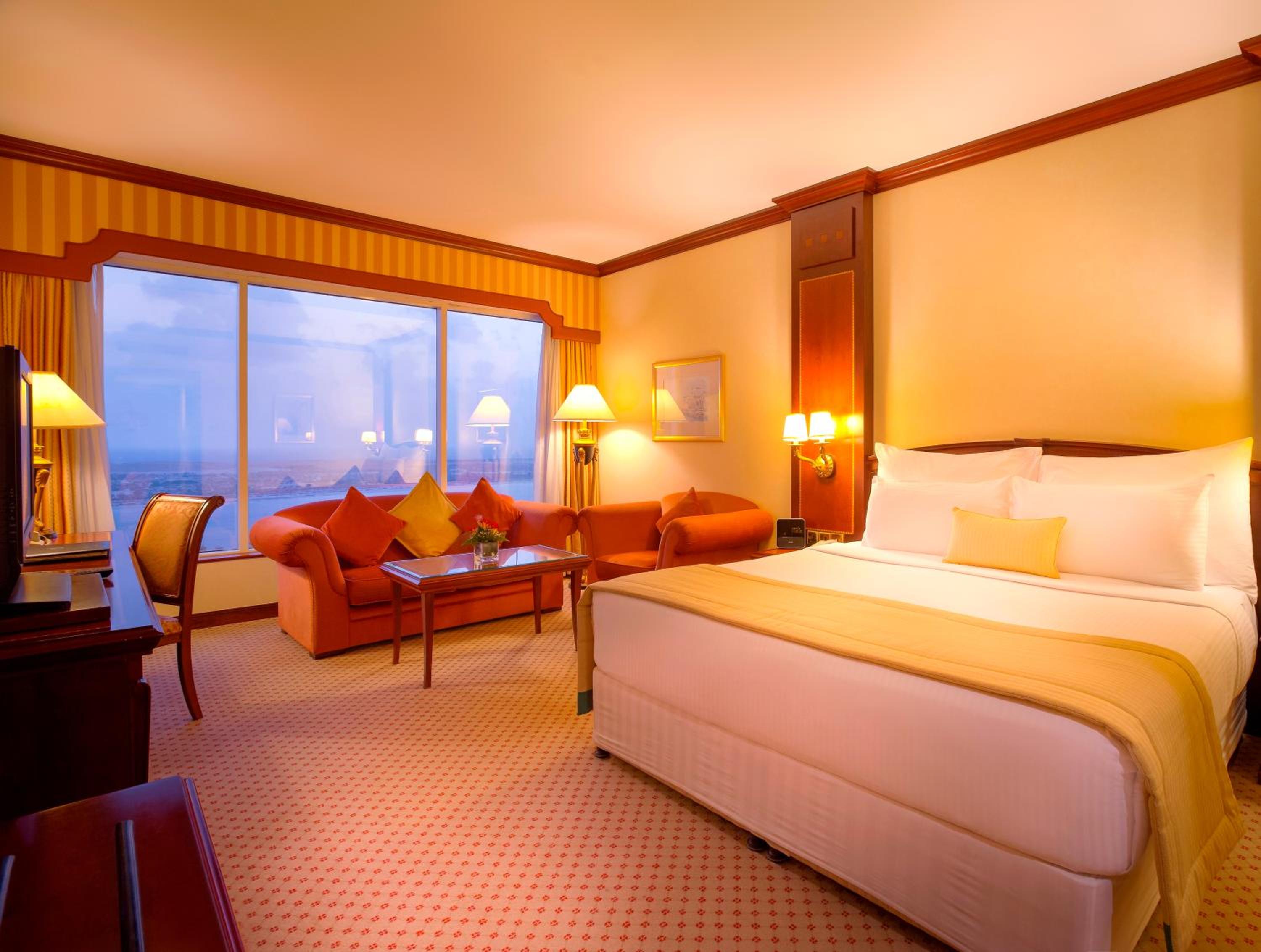 Corniche Hotel Abu Dhabi — снимок 7