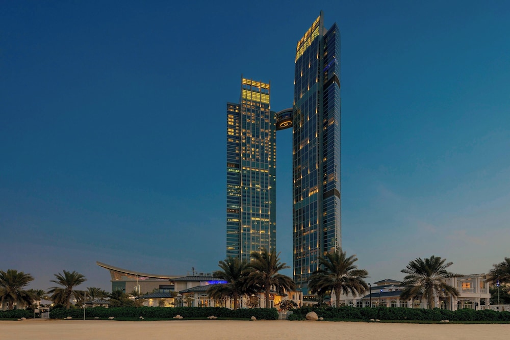 The St. Regis Abu Dhabi — вид курорта