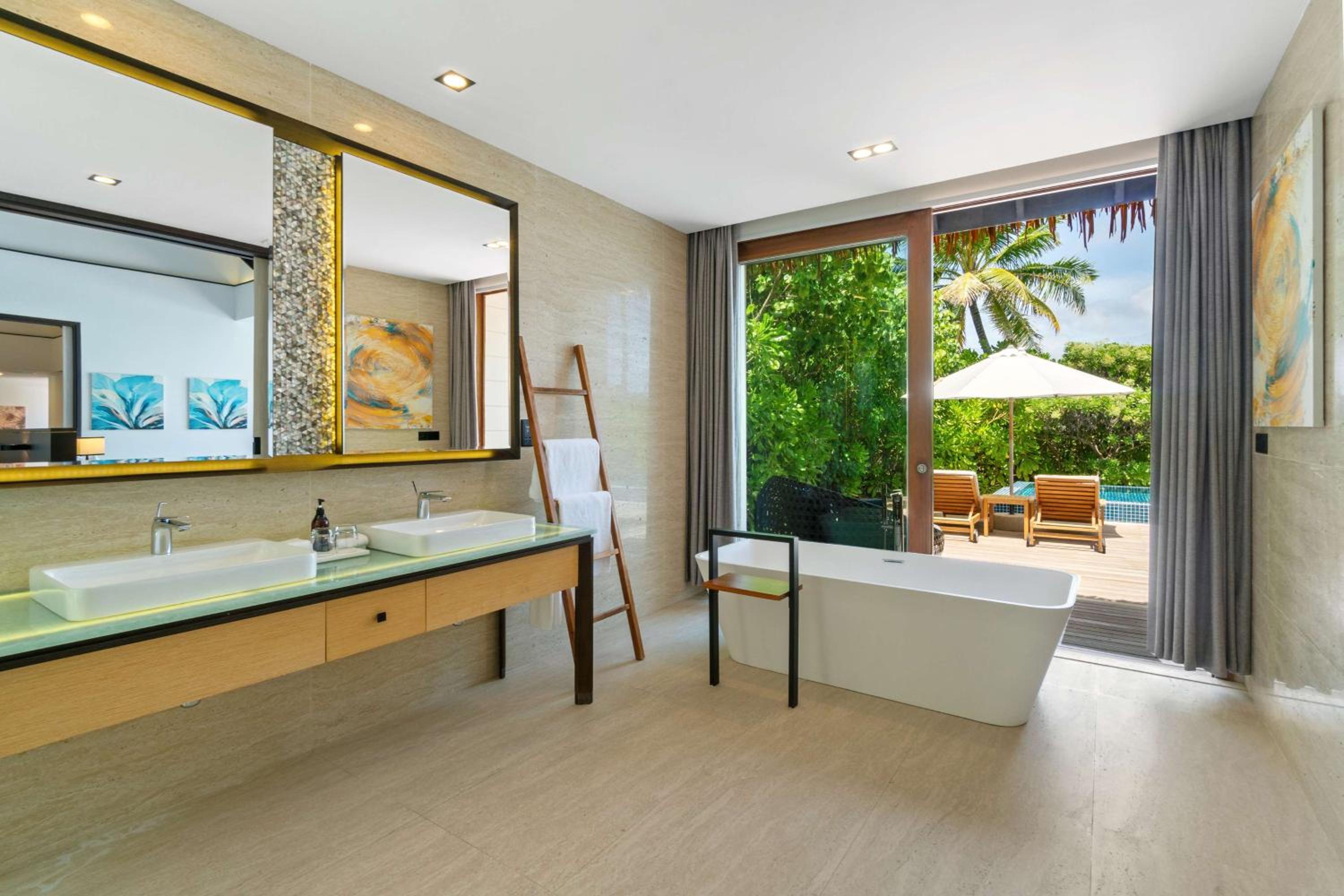 Radisson Blu Resort Maldives — снимок 18