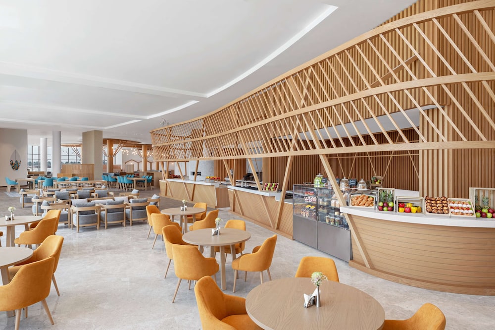 Hampton by Hilton Marjan Island — снимок 16