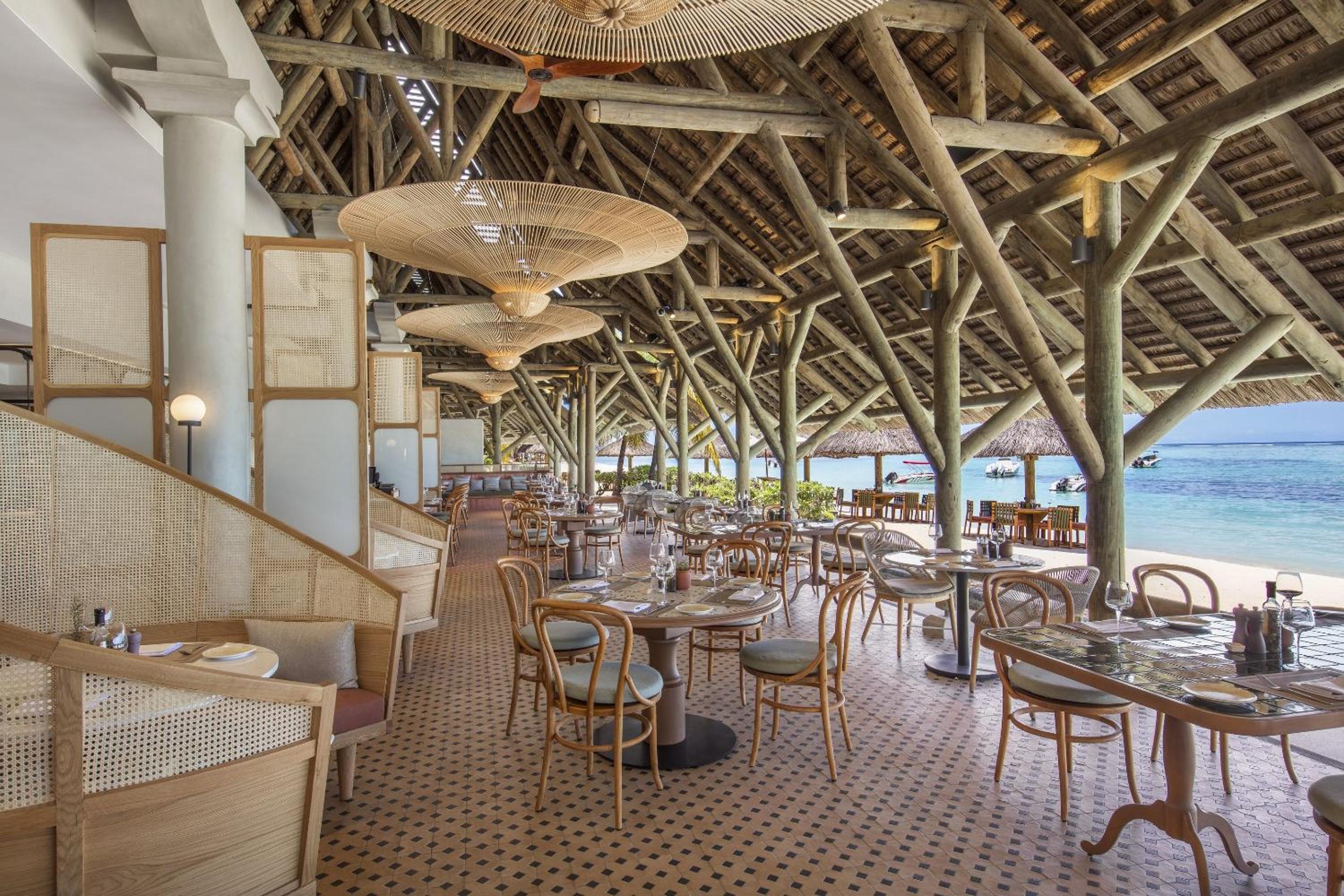 Paradis Beachcomber Golf Resort & Spa — снимок 11