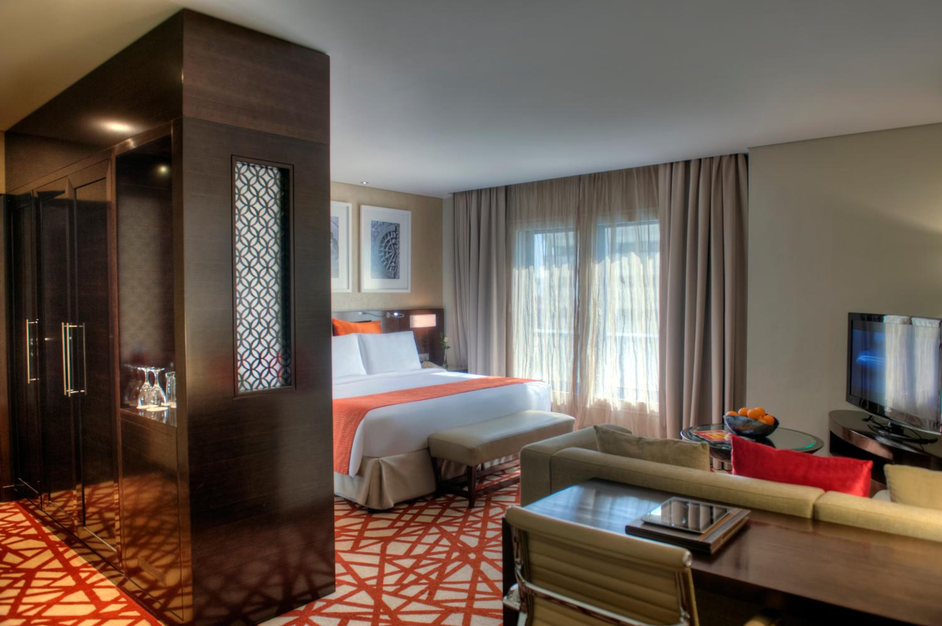 Crowne Plaza Dubai Deira, an IHG Hotel — снимок 2