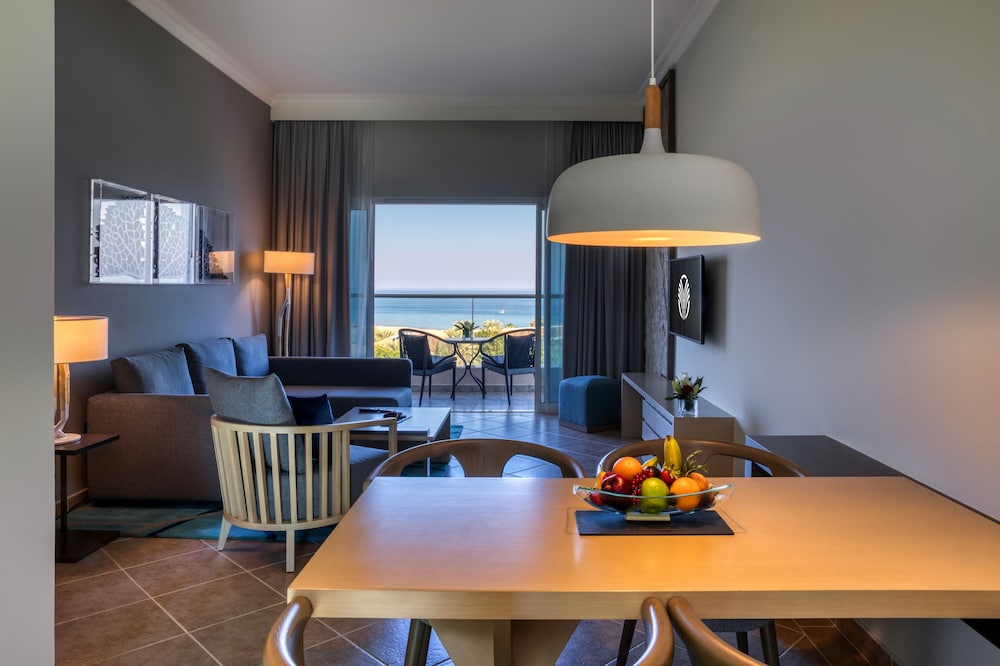 Fujairah Rotana Resort & Spa — снимок 11