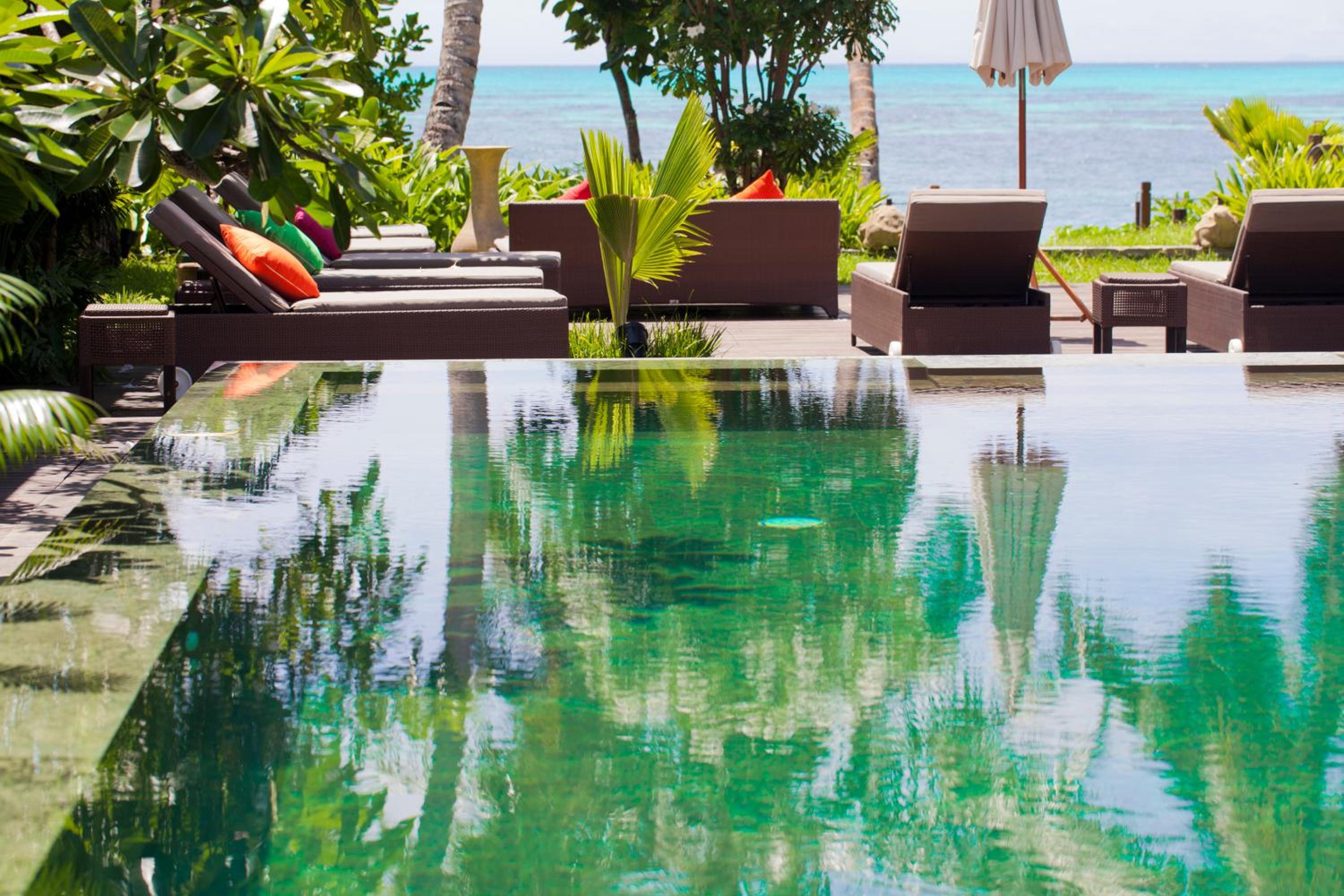 Dhevatara Beach Hotel — снимок 11